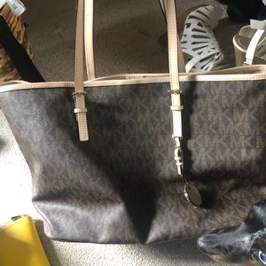 Michael Kors tote